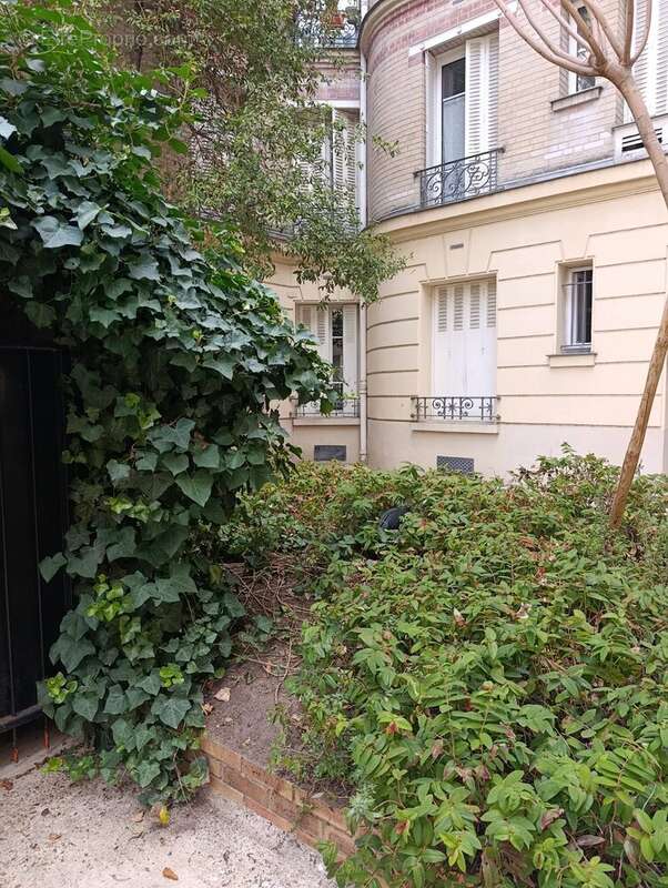 Appartement 15 m² à Paris-14e  - photo 7