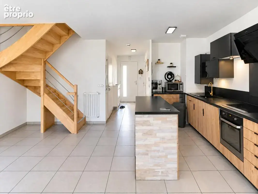 Maison - Mitoyenne - 3 Chambres - Garage - Jardin - Au calme - photo 11