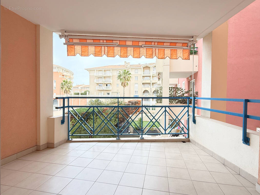 Appartement à FREJUS