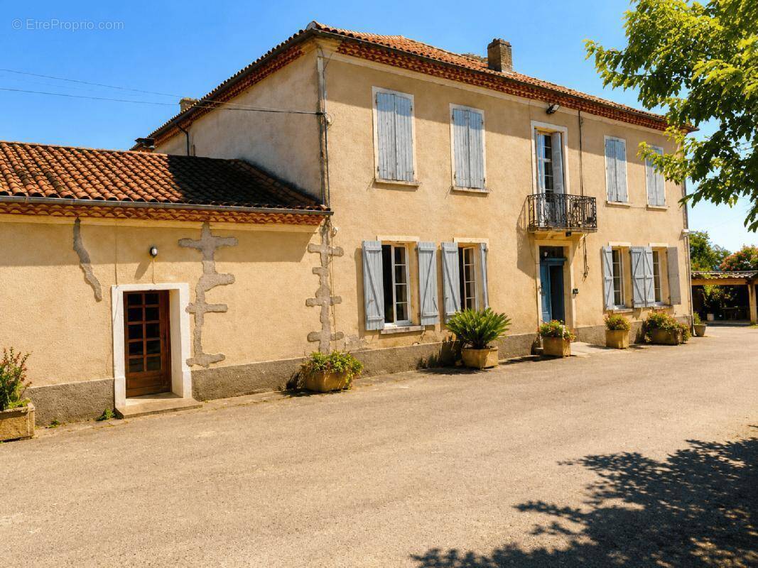Maison à BELMONT