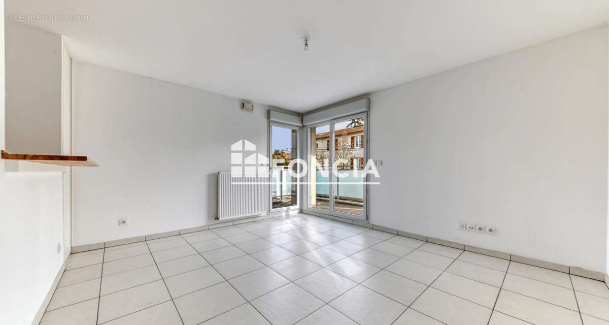 Appartement à TASSIN-LA-DEMI-LUNE