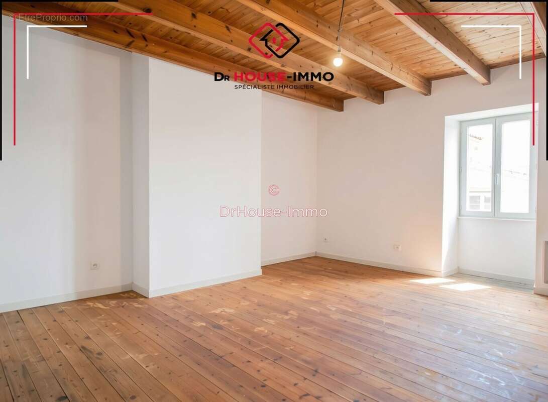 Maison 166 m² à Marsais-Sainte-Radegonde  - photo 9