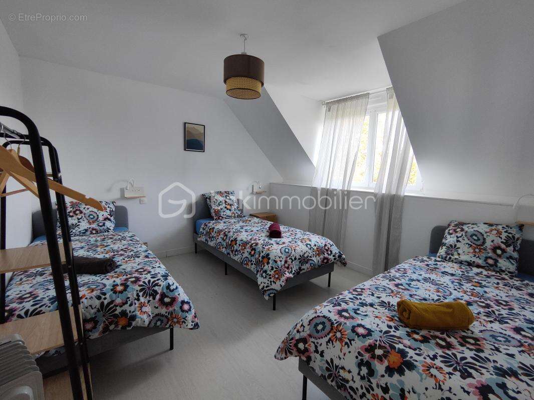 Maison à ROZ-SUR-COUESNON