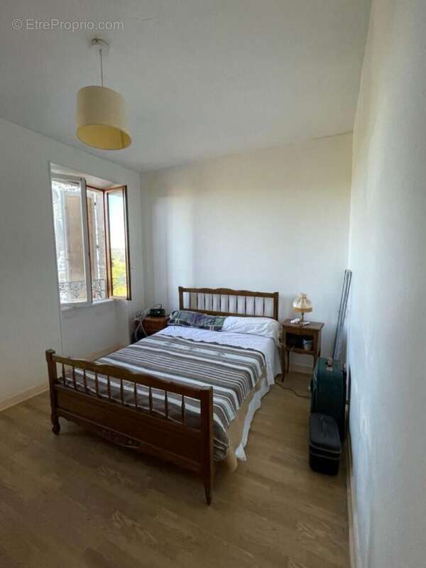 Photo 9 - Appartement à LE MAYET-DE-MONTAGNE