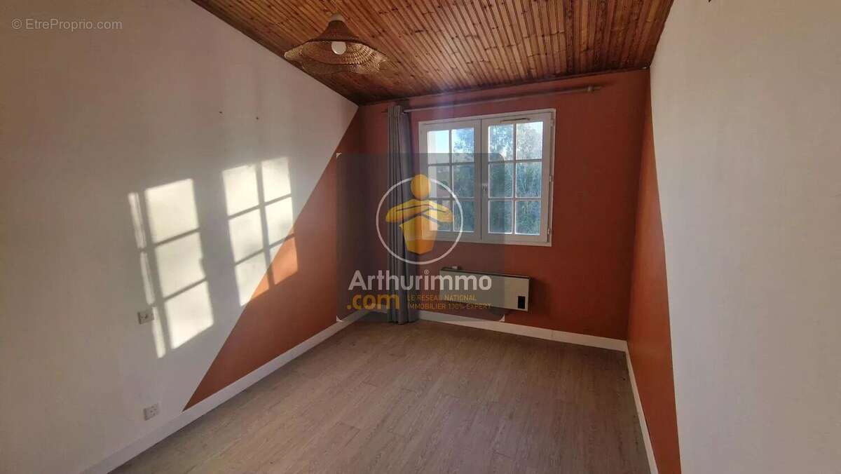 Maison à BOIS-DE-CENE