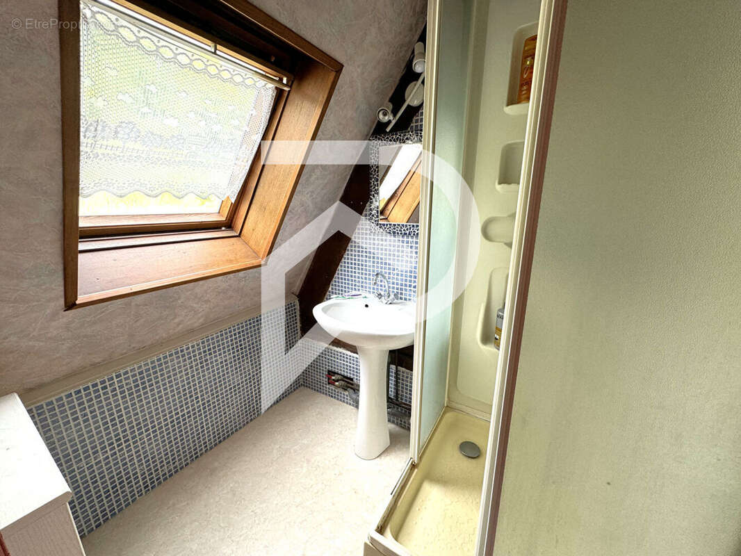 Maison à IVRY-LA-BATAILLE