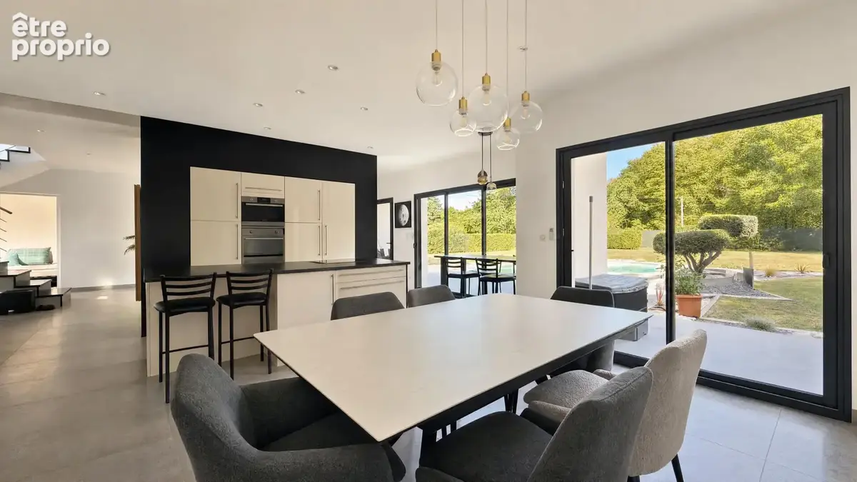 Villa d'architecte 4 chambres 180m2 avec piscine sur 1 692 m², quartier de la Bellerie - photo 8