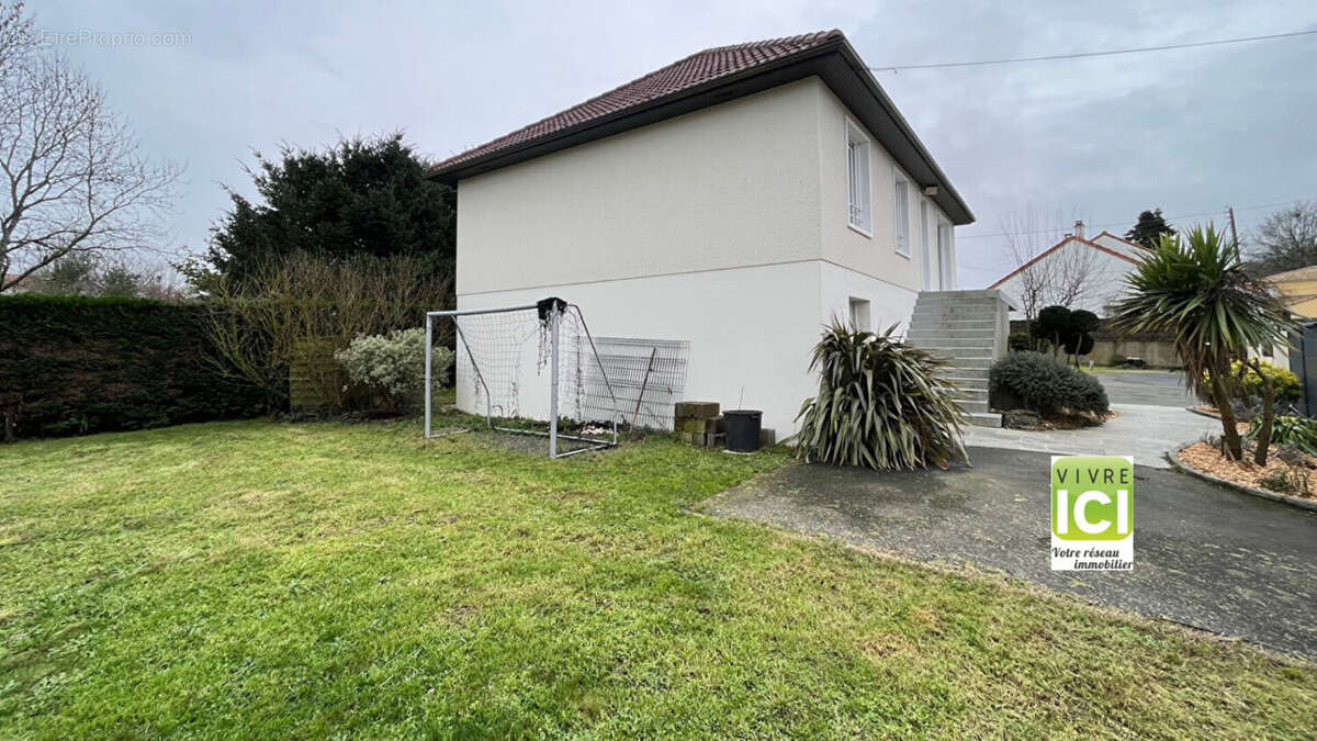 Maison la chapelle basse mer 4 chambres et 1 bureau - photo 12