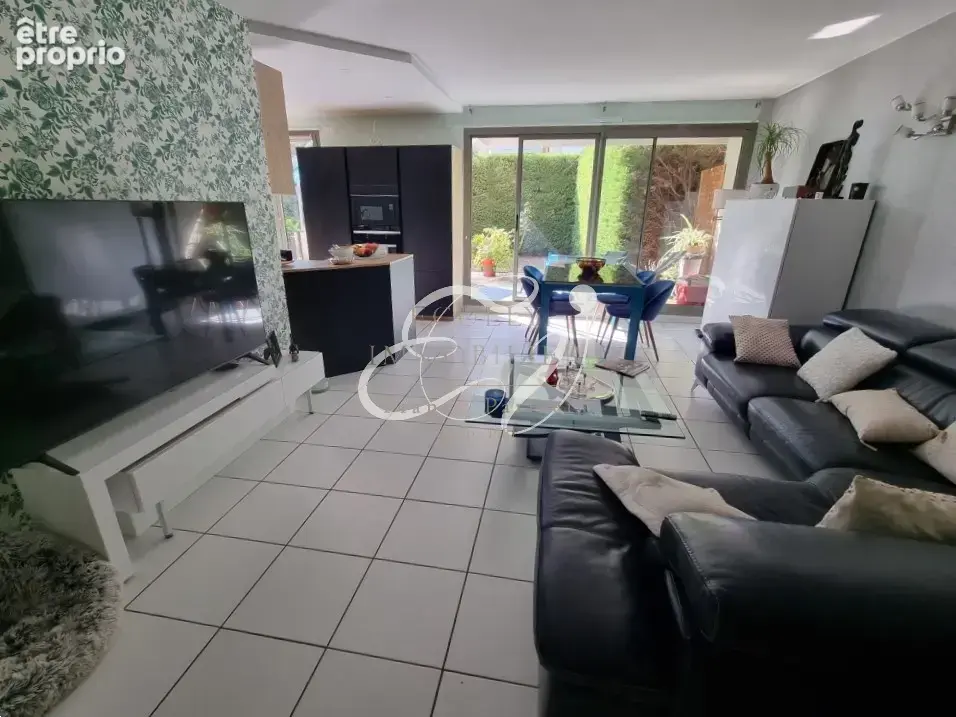  vente lyon 69005  - exclusivite - limite tassin - appartement t4 81m2 en rez-de-jardin residence standing - photo 5