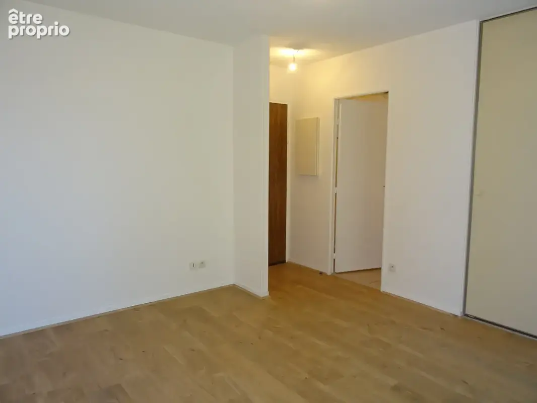 Studio avec parking   Orléans Sud - photo 2