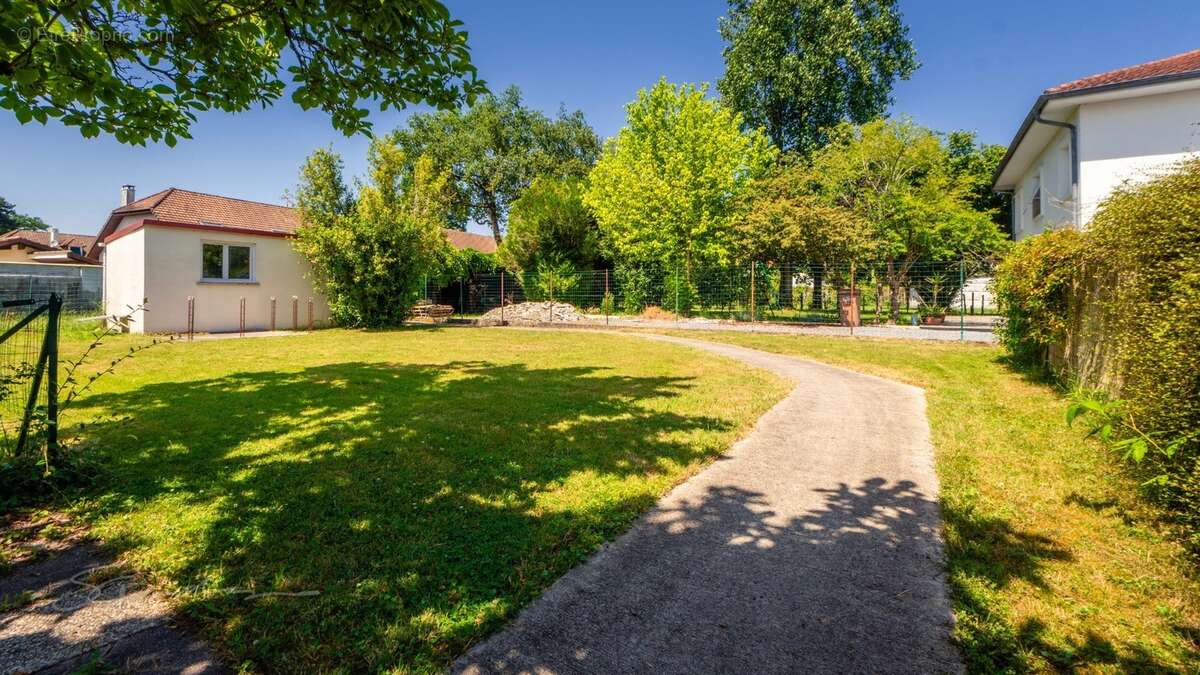 Appartement à vendre 3 pièces LESCAR (64) Jardin privatif de 268m2 Parking et garage - photo 18