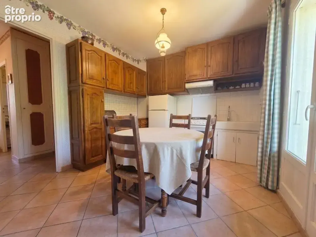 Appartement À Vendre - 67m² - photo 4