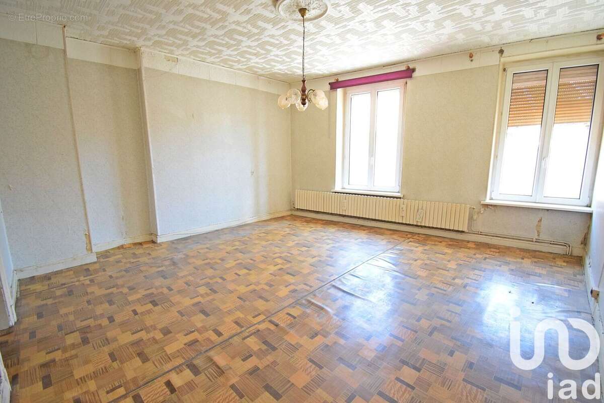 Maison 116 m² à Moyeuvre-Petite  - photo 2