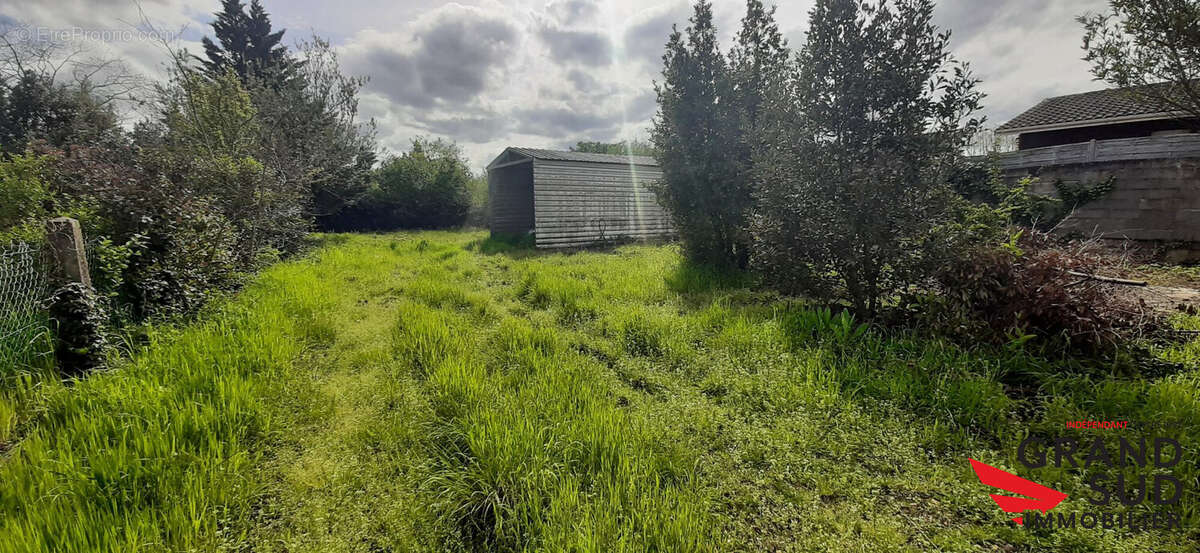 Terrain à MERIGNAC