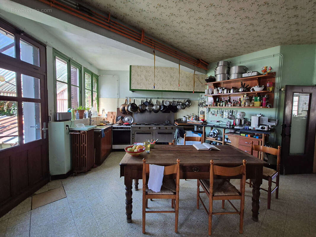 Appartement à SAINT-CIRGUES-LA-LOUTRE