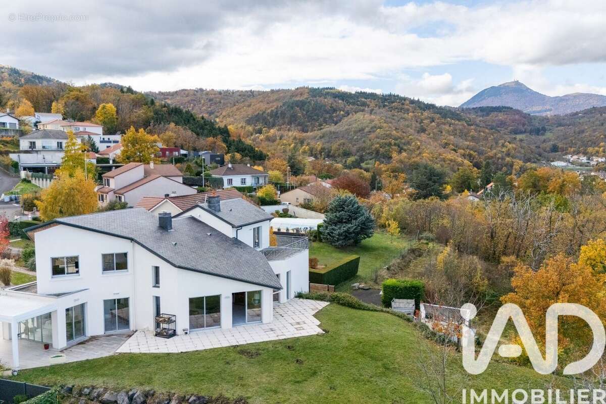 Photo 2 - Maison à ROYAT
