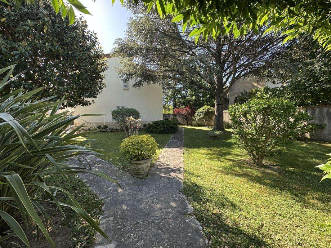Maison à GIGNAC