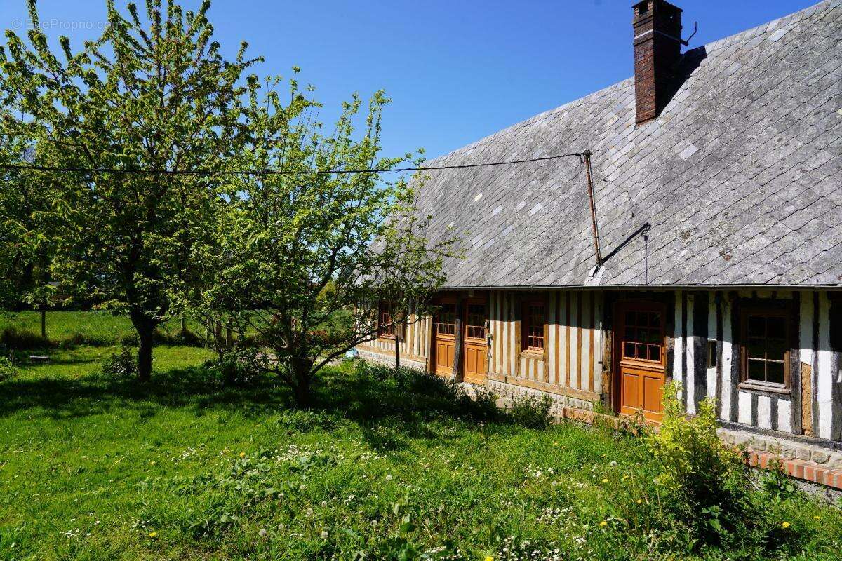 Maison à GUEUTTEVILLE-LES-GRES