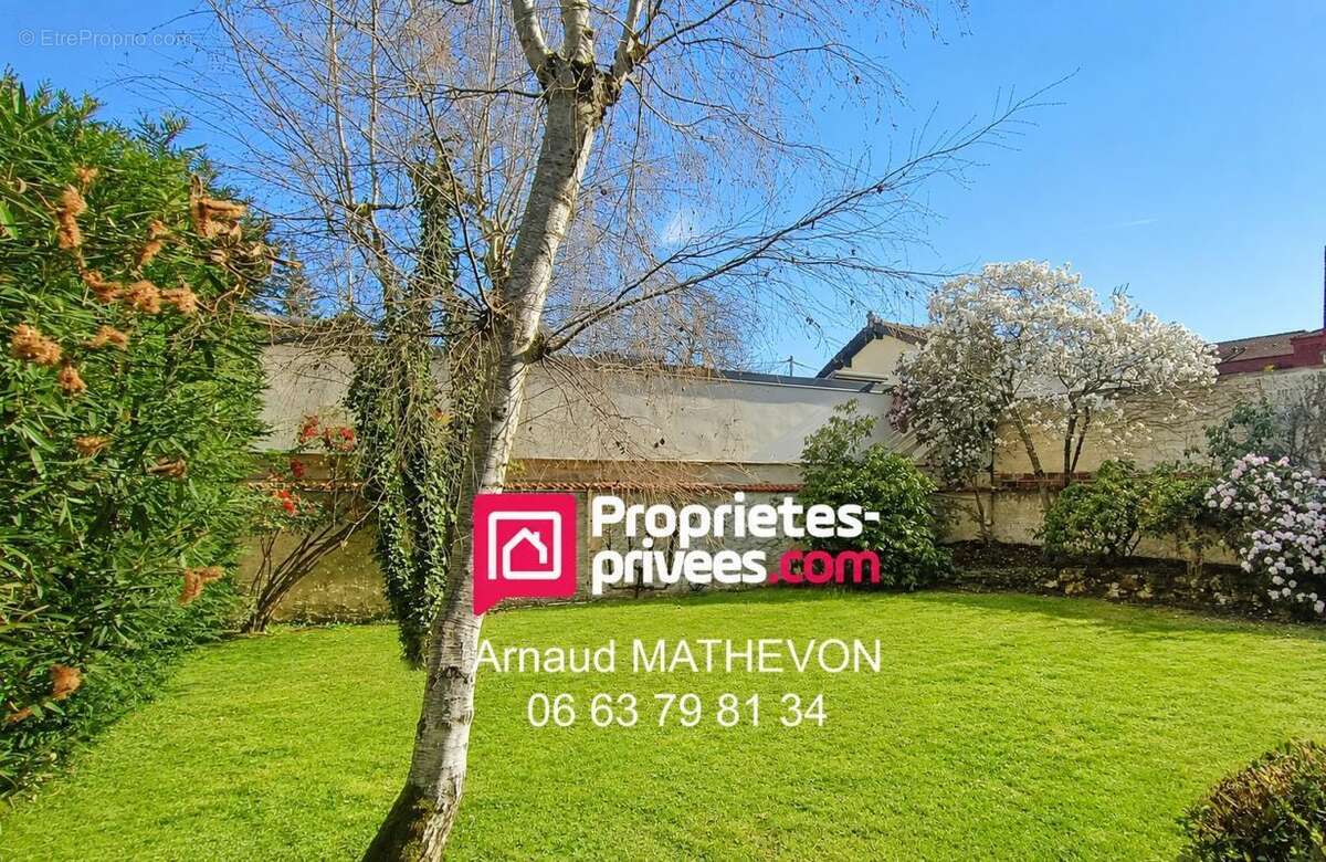 Maison à NEUILLY-PLAISANCE
