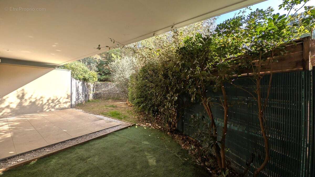 Appartement à CASTELNAU-LE-LEZ