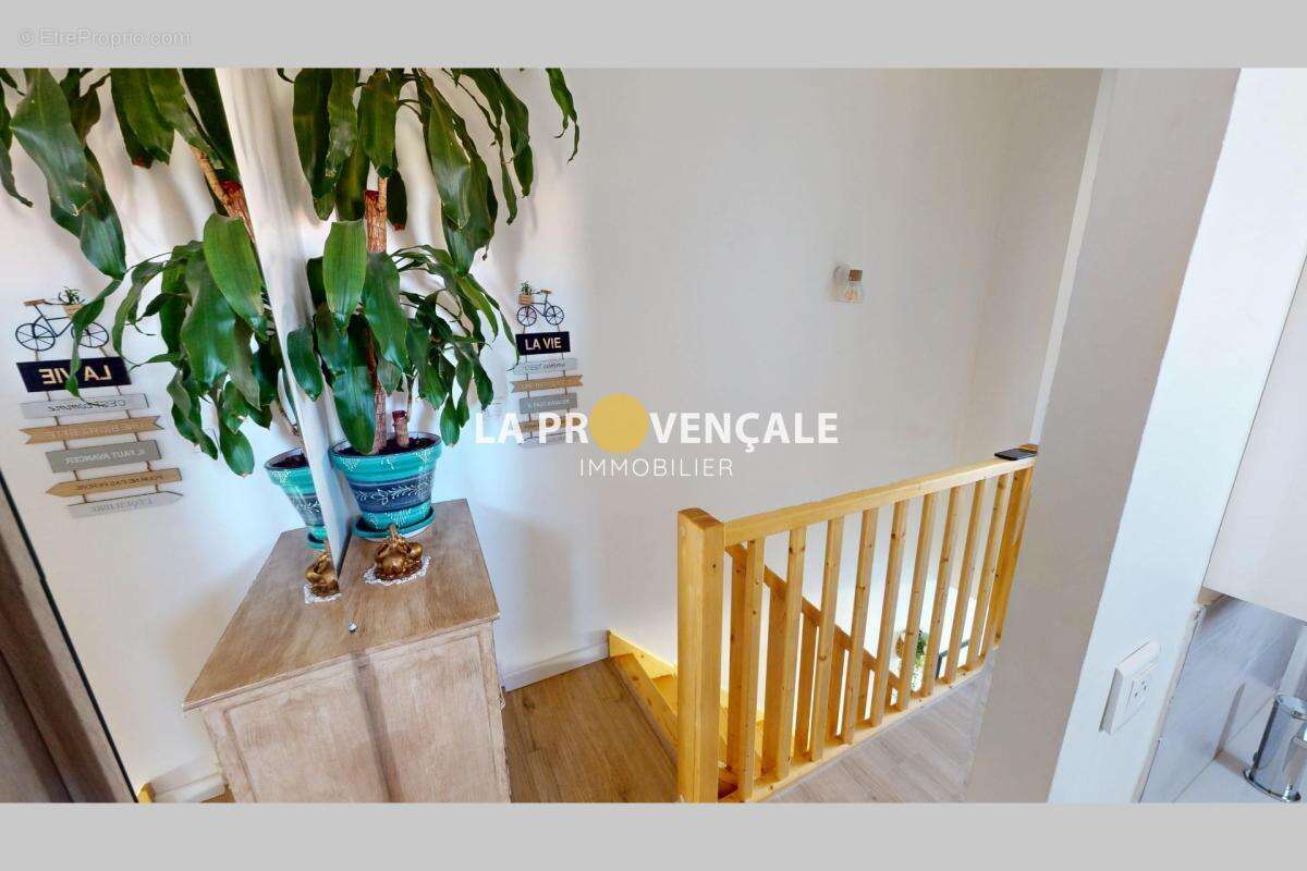 Appartement à MEYREUIL