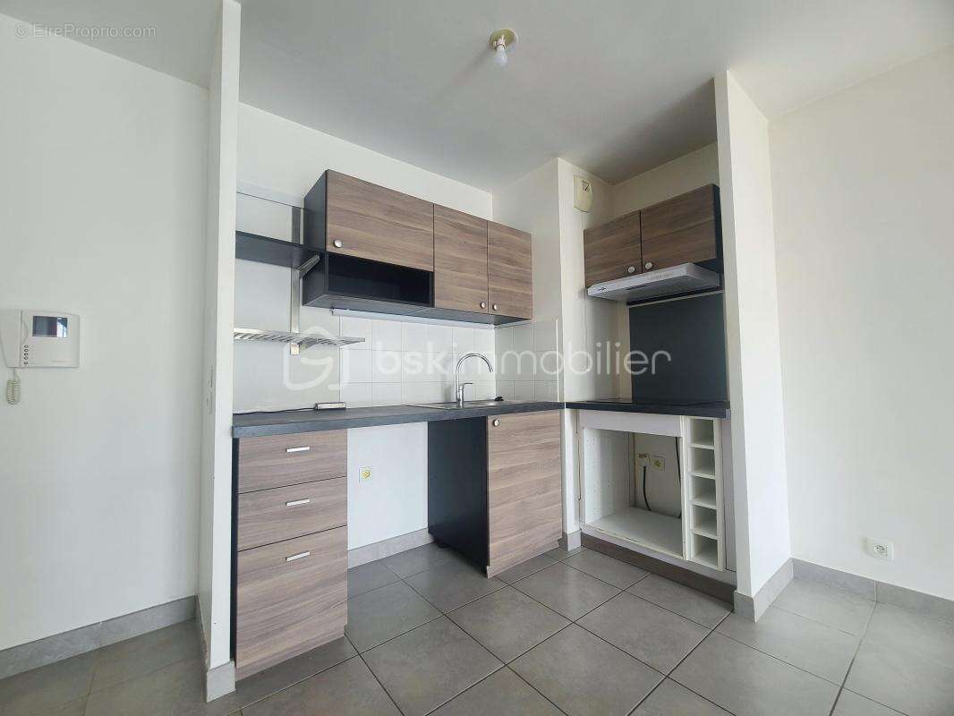Appartement T3 de 59 m² avec balcon, parking et ascenseur au 4ème étage sur 5 – Résidence récente (2012) - photo 6