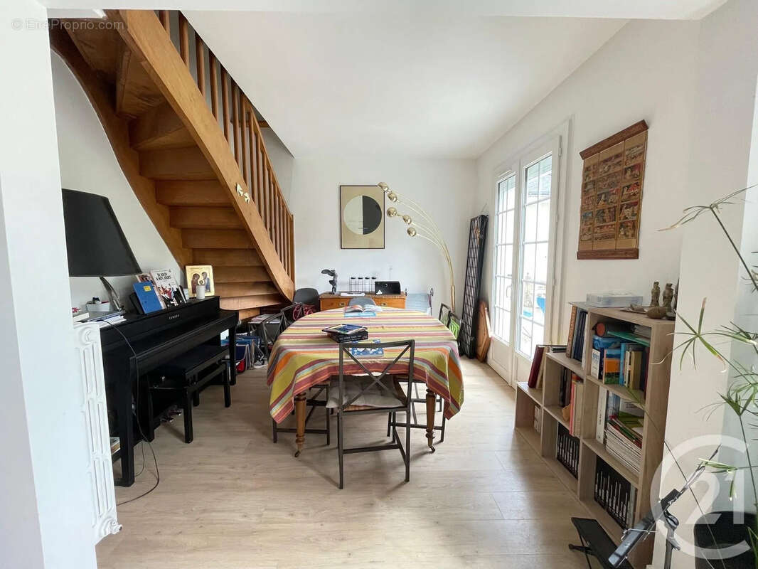 Maison à BOUCHEMAINE