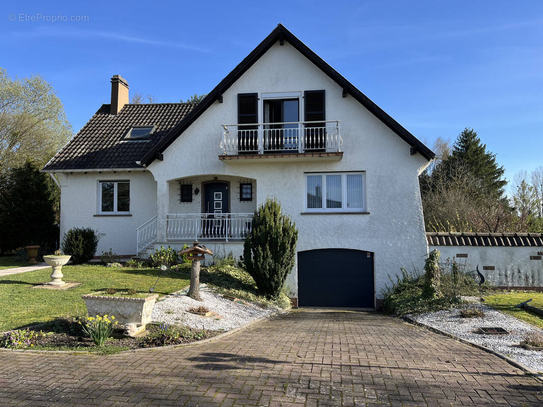 Maison à NEUFGRANGE