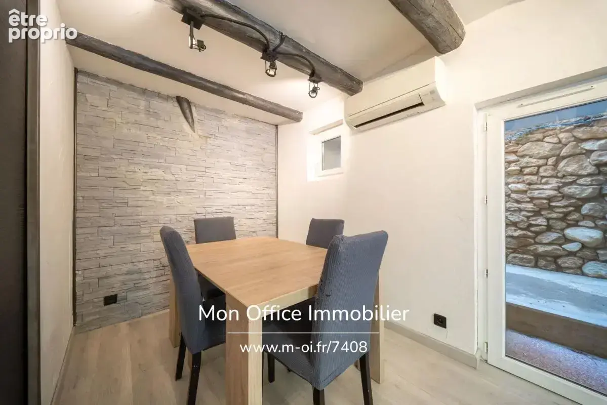 Référence : 7408-YAN - Appartement 2 pièces avec extérieur au centre ville - photo 8