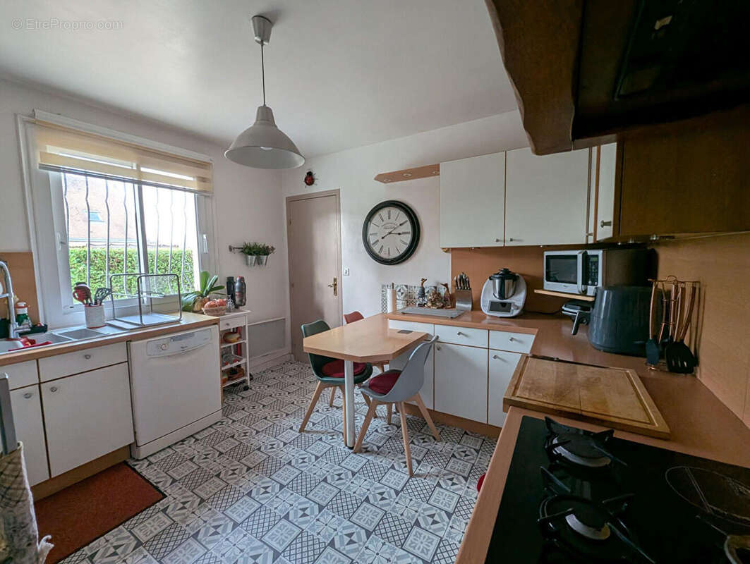 Maison 172 m² à Amboise  - photo 5