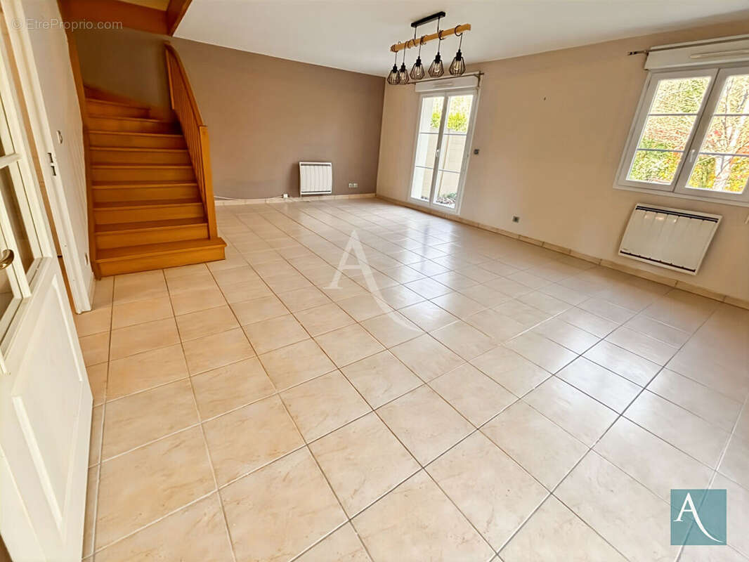Etampes - pavillon 4 chambres + garage - photo 7