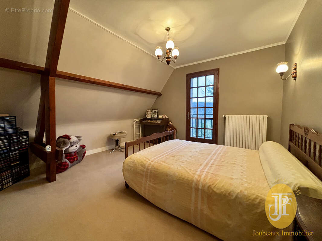 Maison à SAINT-PIERRE-DE-BAILLEUL