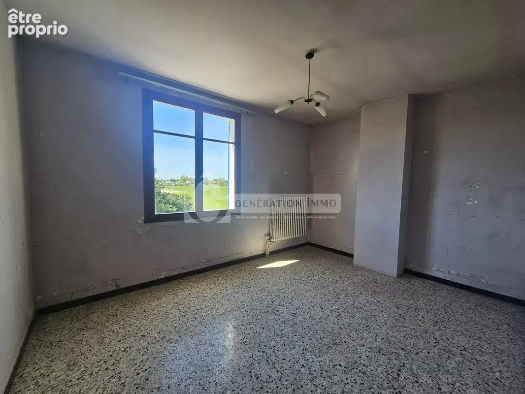 RAPHÈLE LES ARLES - Maison familiale de 226 m2 A - photo 16
