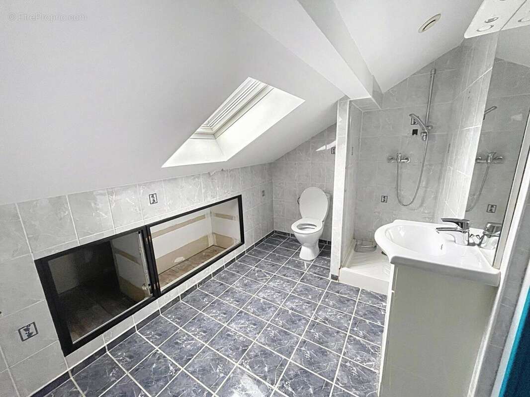 Photo 4 - Maison à CHARMES