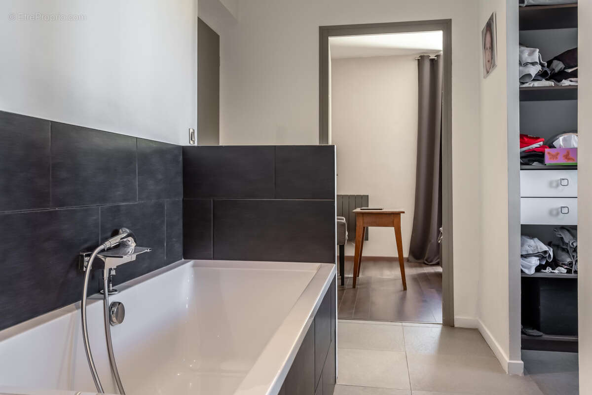 Maison à MONFLANQUIN