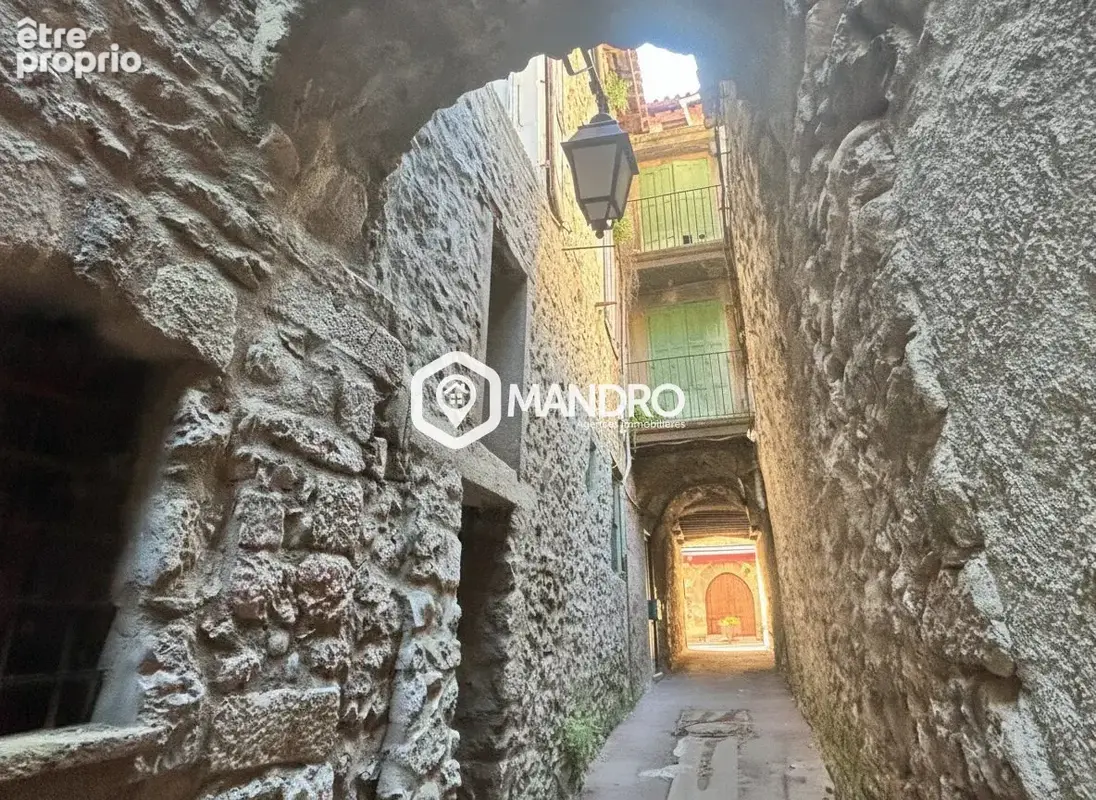 Appartement 8 pièces 135 m² à vendre à Villefranche-De-Conflent (66500) - photo 10