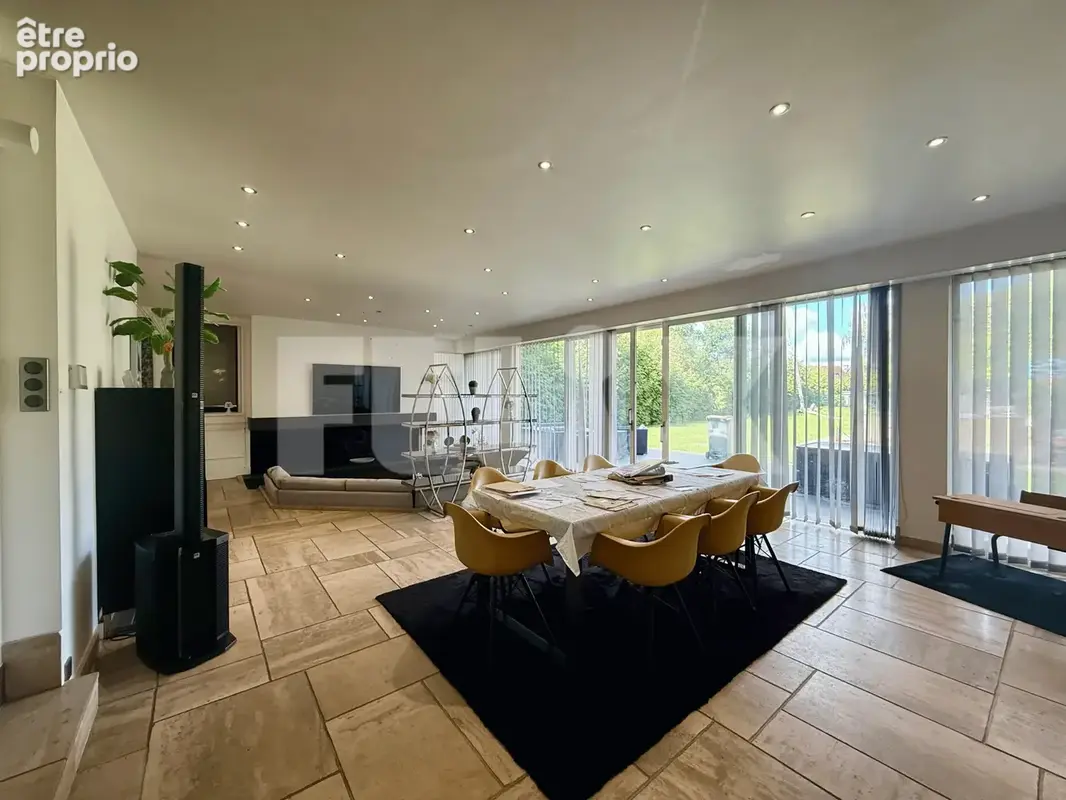 BAUVIN   Maison de caractère de 270 m2 sur 1 770 m2 de terrain - photo 5