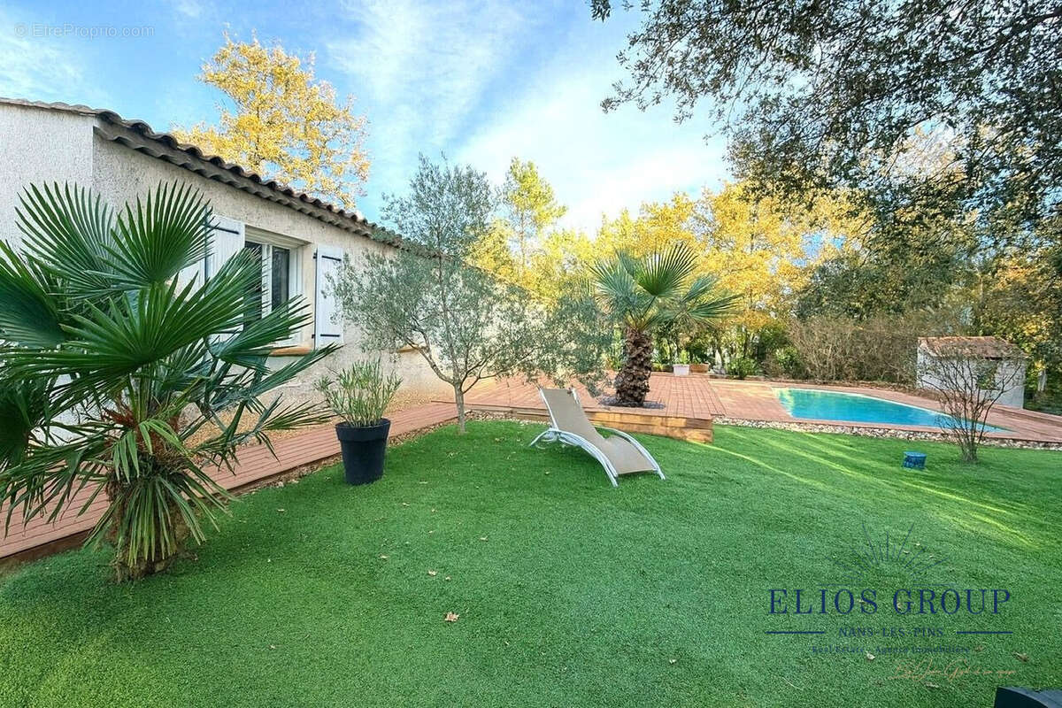 Maison à NANS-LES-PINS