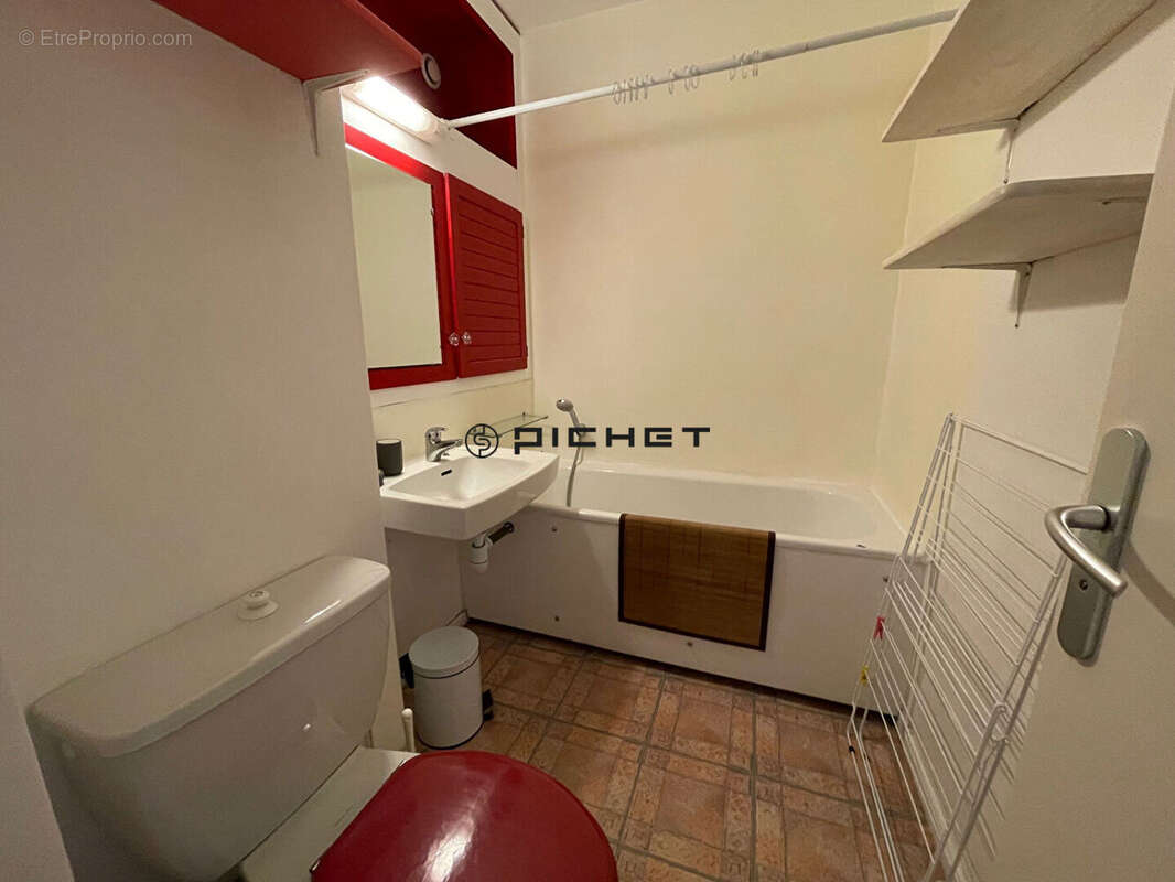 Appartement à ARETTE