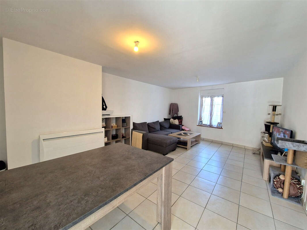 Appartement à SAINT-REMY-SUR-AVRE