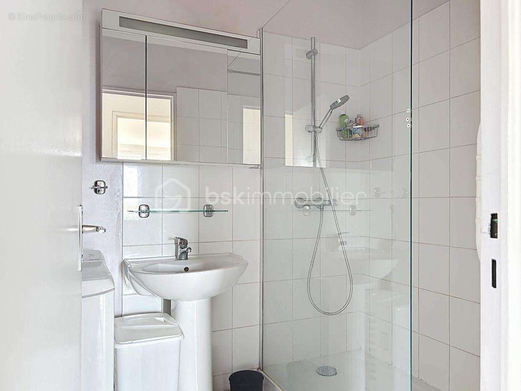 Appartement à CORBEIL-ESSONNES