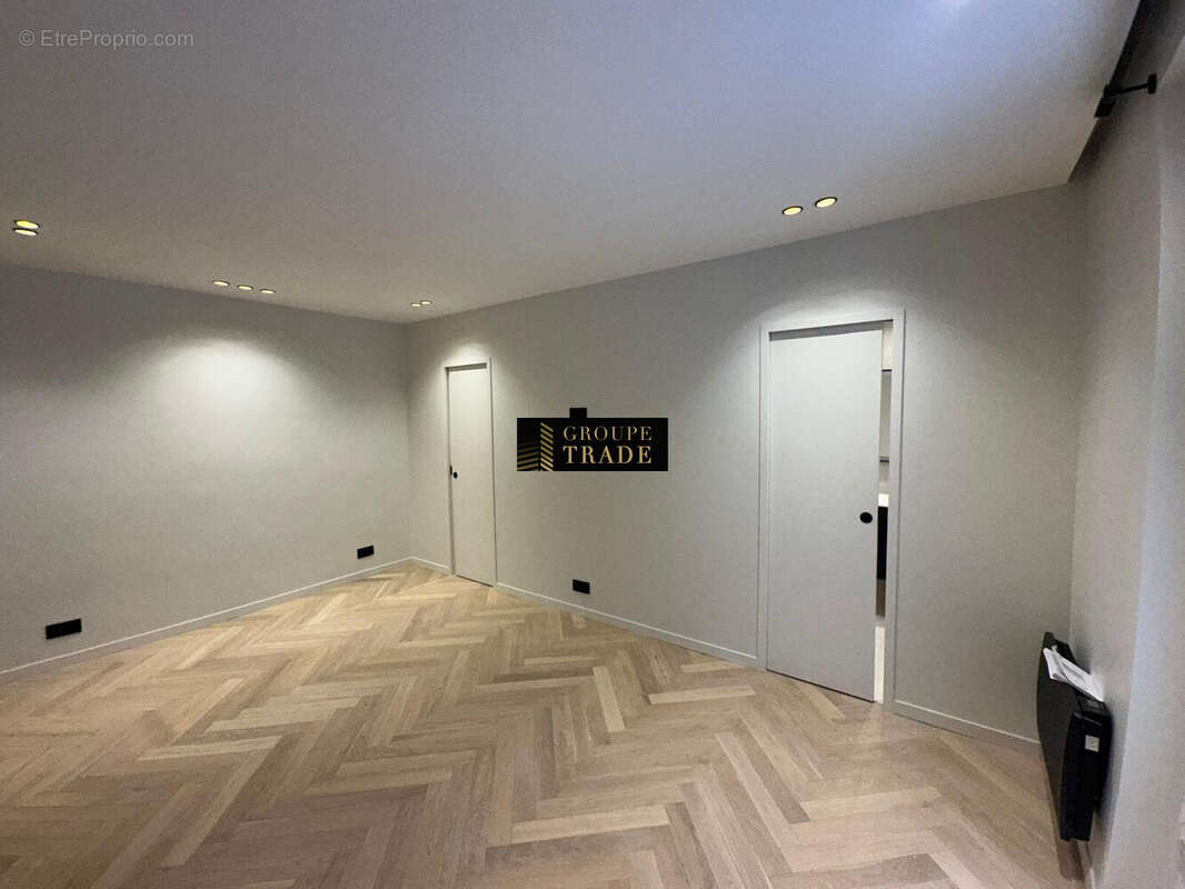 Appartement à PARIS-9E