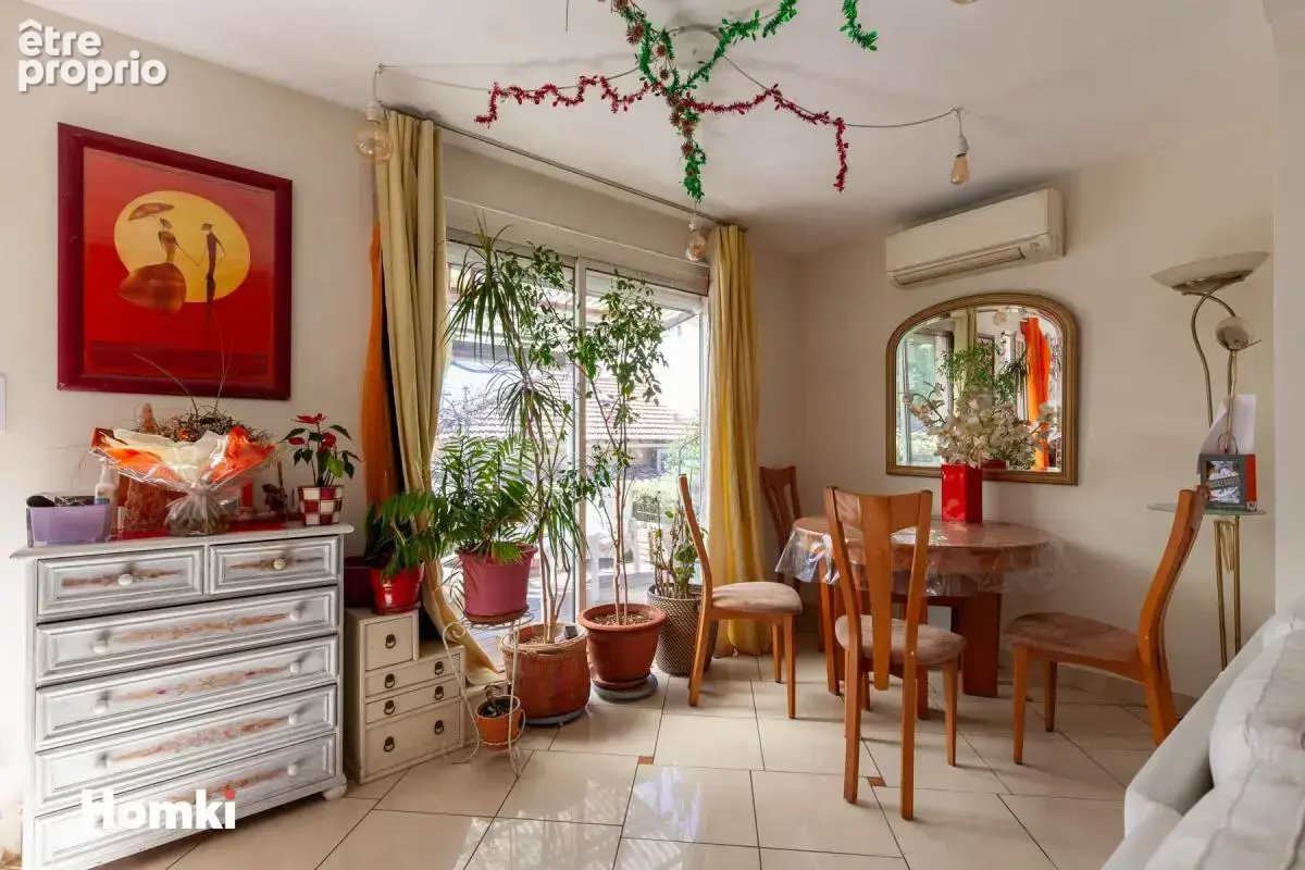 Beaumont bas de villa type 3 avec jardin et petites d2pendances - photo 2
