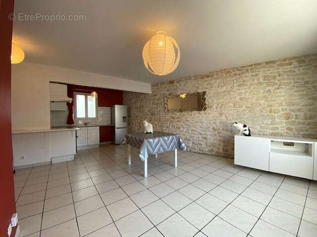 Appartement à SAUJON