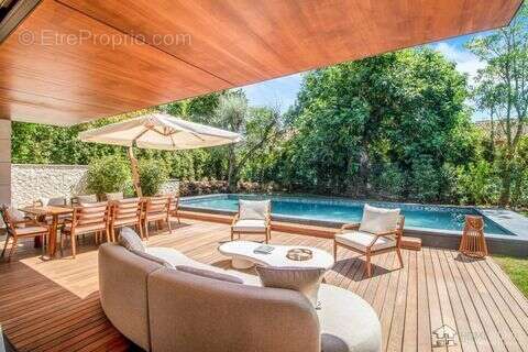 Maison 273 m² à Saint-Jean-Cap-Ferrat  - photo 2
