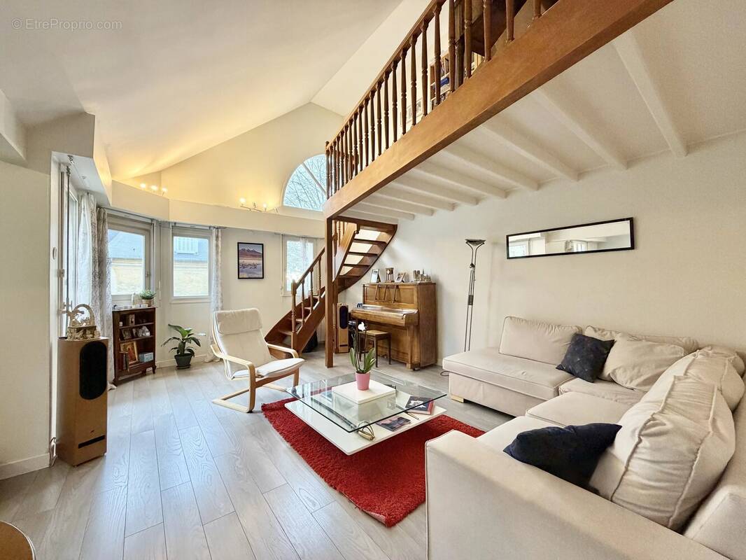 Appartement à VERRIERES-LE-BUISSON