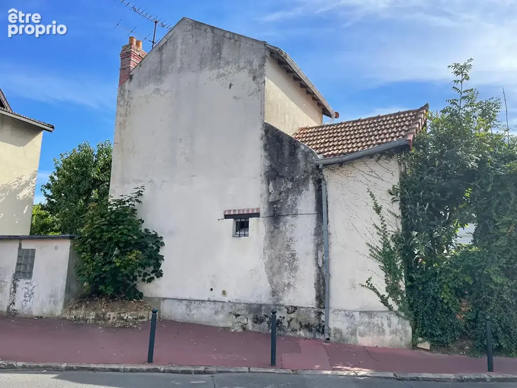 Maison des années 30 avec travaux, dans le quartier privilégié du Jardin Parisien. - photo 18