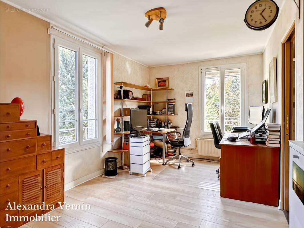 Maison familiale 4 chambres quartier Pontel Saint-Germain-en-Laye - photo 15