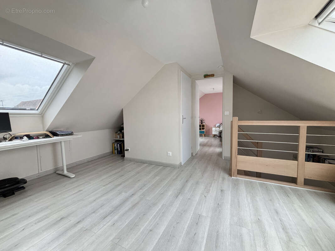 Maison à SARTROUVILLE