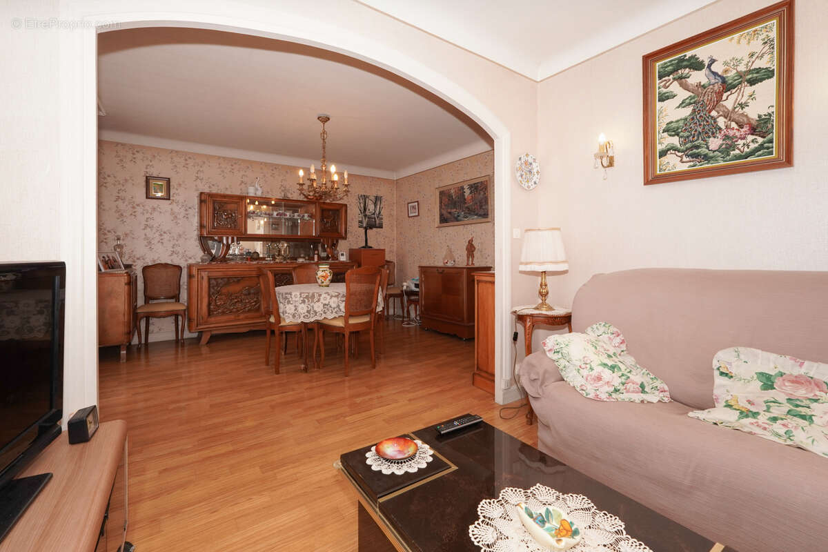 Maison à PONT-DU-CHATEAU